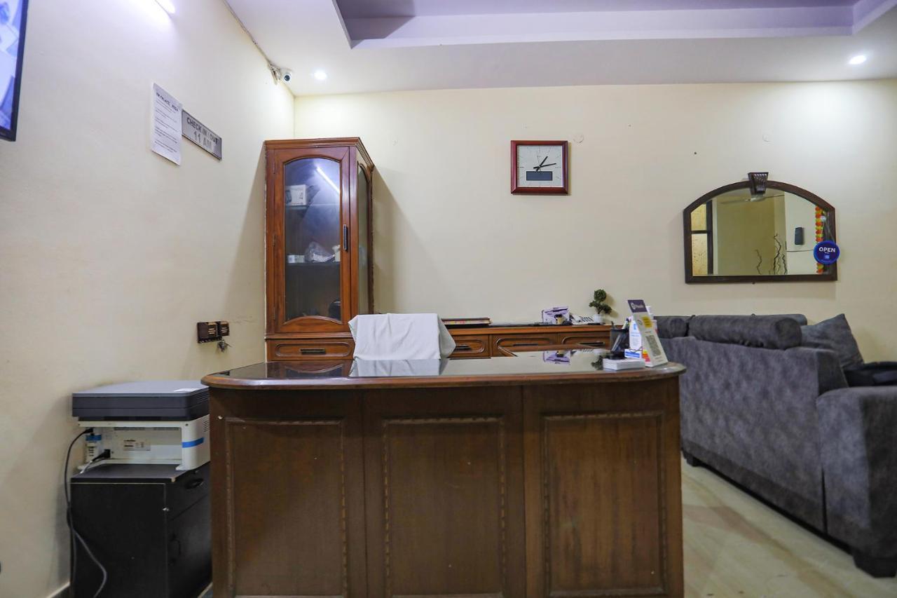 Fabexpress Hm Palace Otel Noida Dış mekan fotoğraf