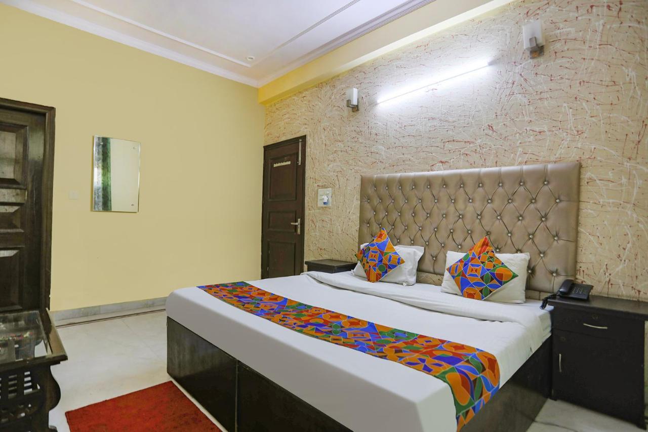 Fabexpress Hm Palace Otel Noida Dış mekan fotoğraf